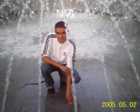 brit n3ale9 w hchamet ...